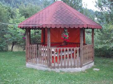 Фото номера Дом с 2 спальнями Дома для отпуска Casa La LEPE г. Roşia Montană 13